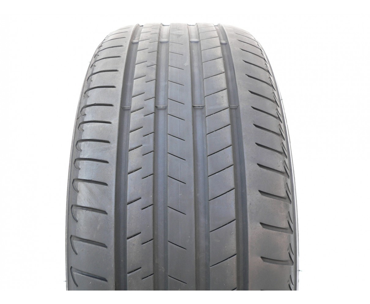 2 used tires 245 40 21 Bridgestone Alenza 001 100Y Run Flat 60 life