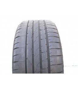 1 used tire 225 40 20...